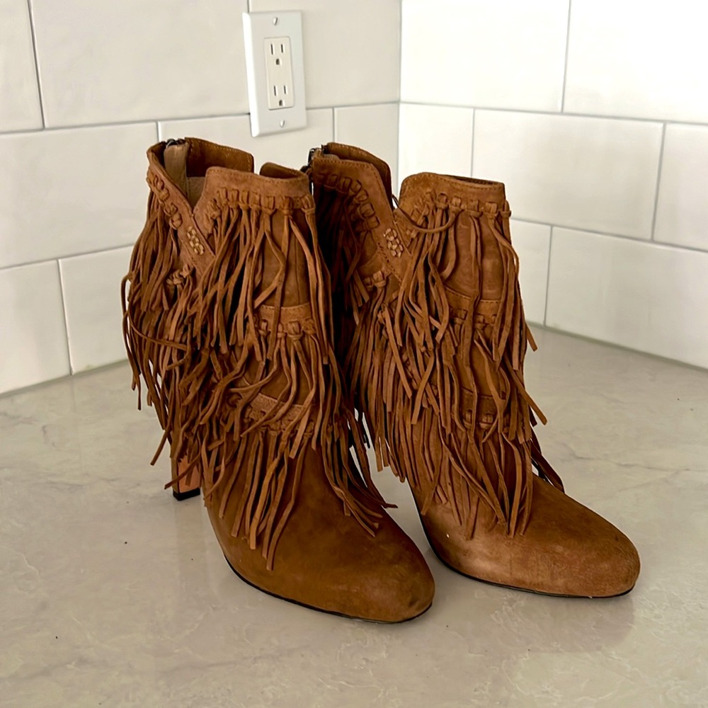 Jean-Michel Cazabat moccasin fringe boots in great condition size 40m